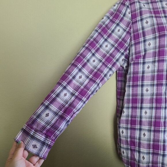 Scandia Woods Purple Button Down - Picture 2 of 10
